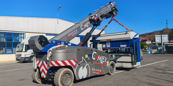 visuel La Valla V210R: un concentré de puissance, précision et d'innovation dans une grue automotrice