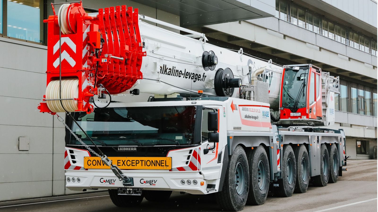 COMLEV : Levage, Transport, Manutention et Élévation dans les Hauts-de-France et en Normandie